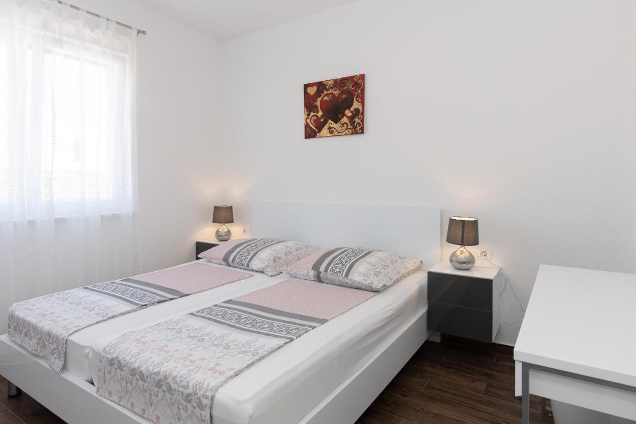 Luxury Apartment Lukas Vodice Exterior photo